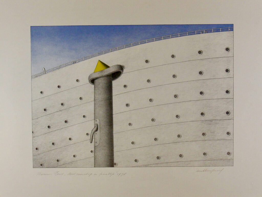 White Sea Ship and Pole – Marius Fruit